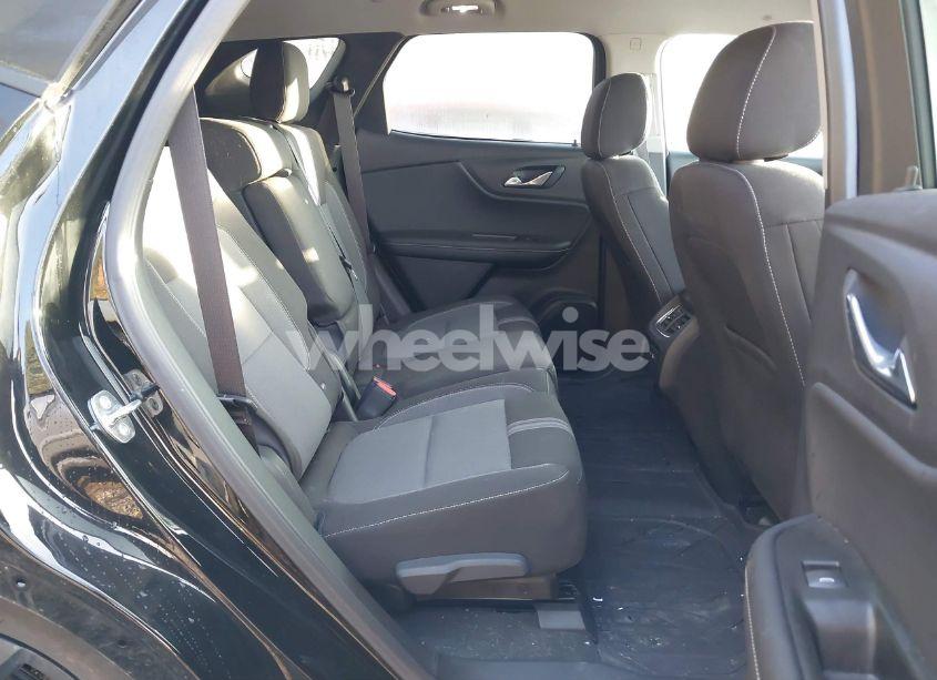 Photo 8 of 2024 Chevrolet Blazer FWD 2LT (VIN 3GNKBCR44RS163824)