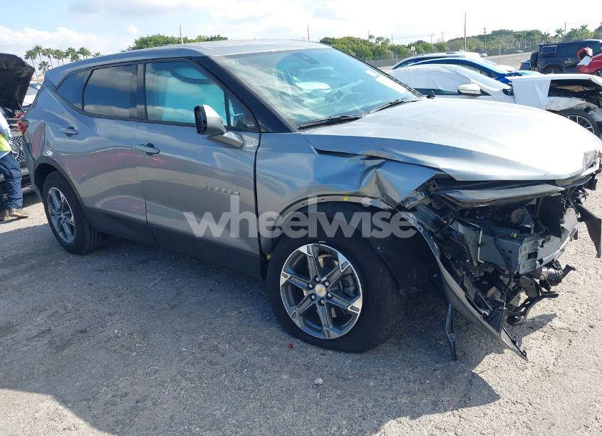 2024 Chevrolet Blazer FWD 2LT (VIN 3GNKBCR44RS252289) main photo