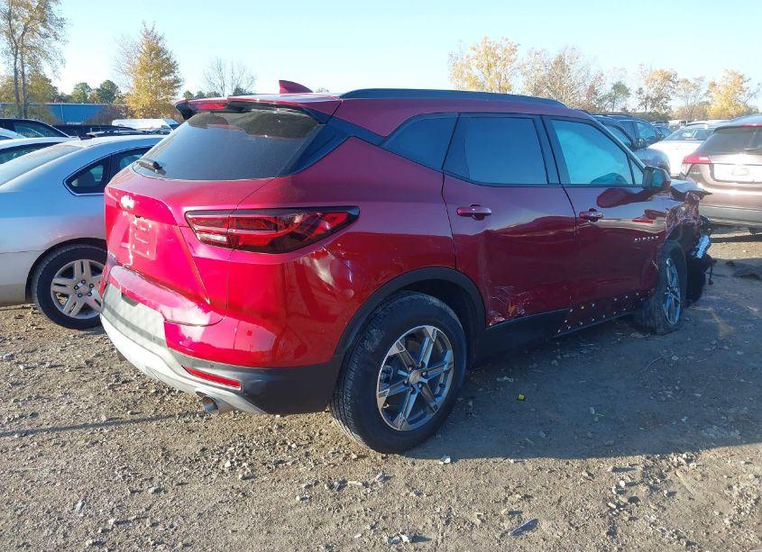 Photo 4 of 2024 Chevrolet Blazer FWD 2LT (VIN 3GNKBCR44RS262496)
