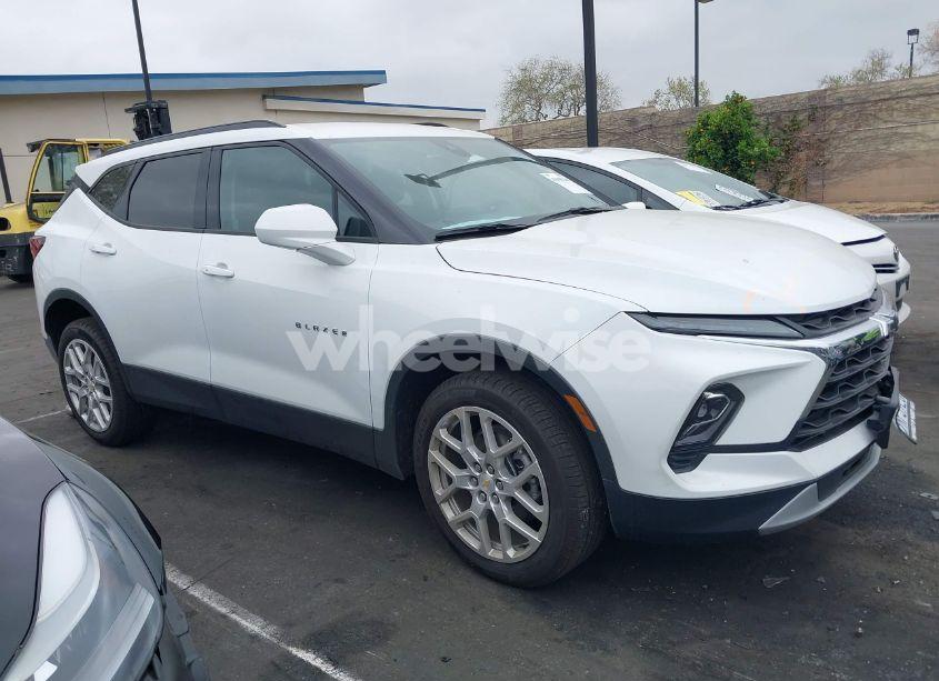 Photo 14 of 2024 Chevrolet Blazer FWD 2LT (VIN 3GNKBCR44RS277208)