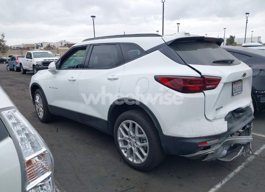 Photo 15 of 2024 Chevrolet Blazer FWD 2LT (VIN 3GNKBCR44RS277208)