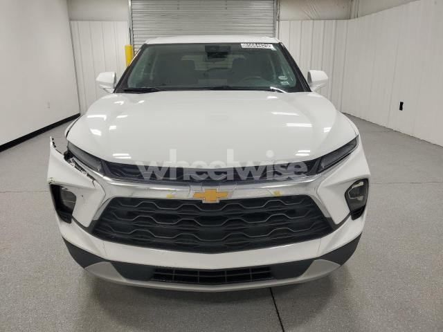 Photo 4 of 2025 CHEVROLET BLAZER 2LT (VIN 3GNKBCR44SS142218)