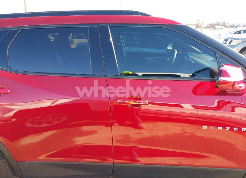 Photo 13 of 2021 Chevrolet Blazer FWD 2LT (VIN 3GNKBCR45MS550620)