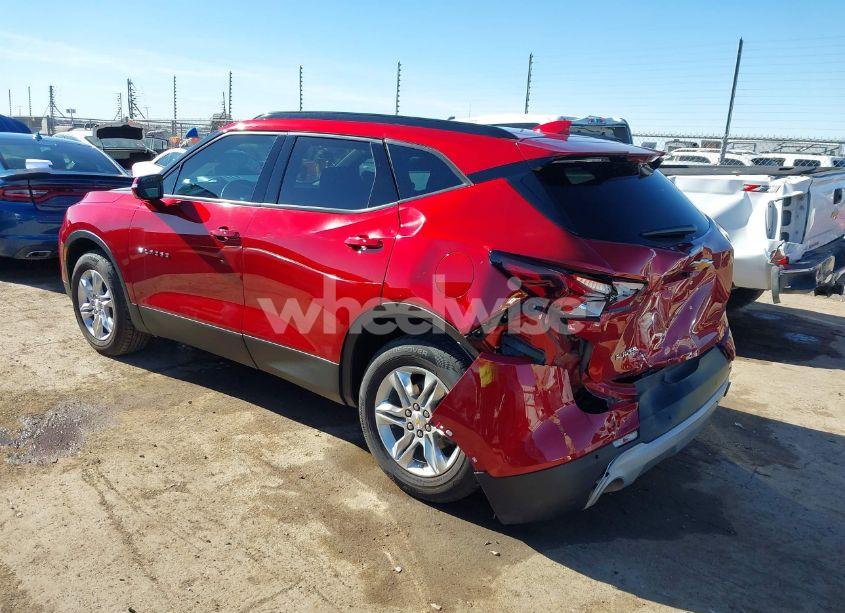 Photo 3 of 2021 Chevrolet Blazer FWD 2LT (VIN 3GNKBCR45MS550620)