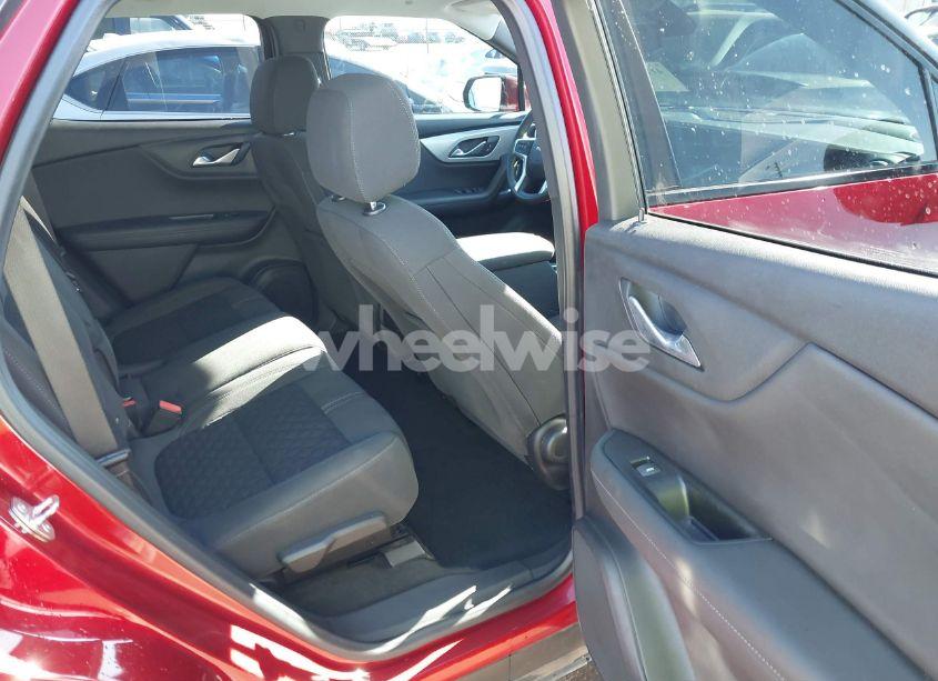 Photo 8 of 2021 Chevrolet Blazer FWD 2LT (VIN 3GNKBCR45MS550620)