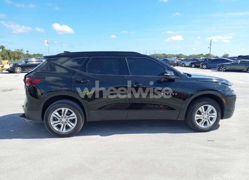 Photo 13 of 2022 Chevrolet Blazer FWD 2LT (VIN 3GNKBCR45NS138120)