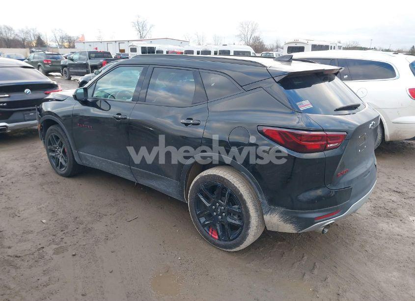 Photo 3 of 2024 Chevrolet Blazer FWD 2LT (VIN 3GNKBCR45RS119167)