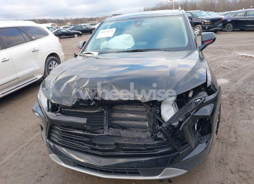 Photo 6 of 2024 Chevrolet Blazer FWD 2LT (VIN 3GNKBCR45RS119167)