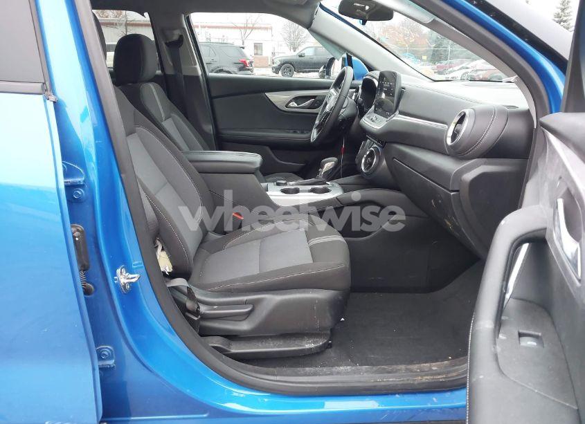 Photo 5 of 2024 Chevrolet Blazer FWD 2LT (VIN 3GNKBCR45RS208978)