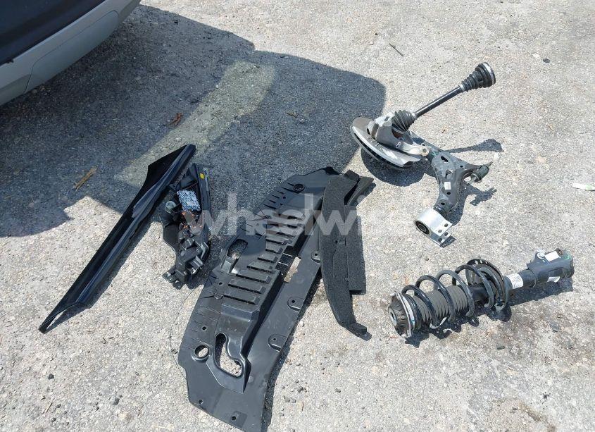 Photo 12 of 2024 Chevrolet Blazer FWD 2LT (VIN 3GNKBCR45RS269411)