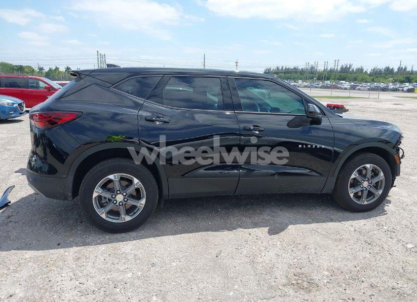 Photo 14 of 2024 Chevrolet Blazer FWD 2LT (VIN 3GNKBCR45RS269411)
