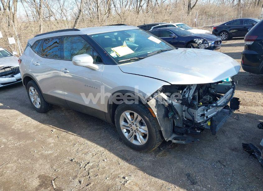 2021 Chevrolet Blazer FWD 2LT (VIN 3GNKBCR46MS501832) main photo