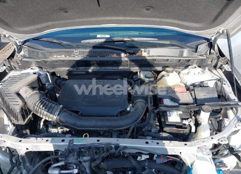 Photo 10 of 2021 Chevrolet Blazer FWD 2LT (VIN 3GNKBCR46MS501832)