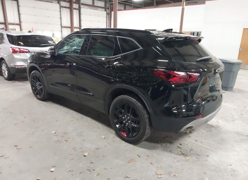 Photo 3 of 2022 Chevrolet Blazer FWD 2LT (VIN 3GNKBCR46NS156934)