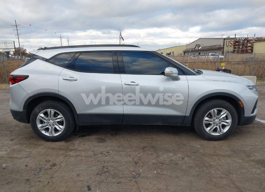 Photo 13 of 2022 Chevrolet Blazer FWD 2LT (VIN 3GNKBCR46NS166332)