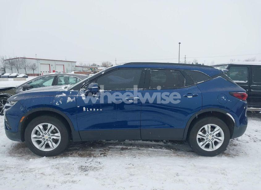 Photo 14 of 2022 Chevrolet Blazer FWD 2LT (VIN 3GNKBCR46NS176830)
