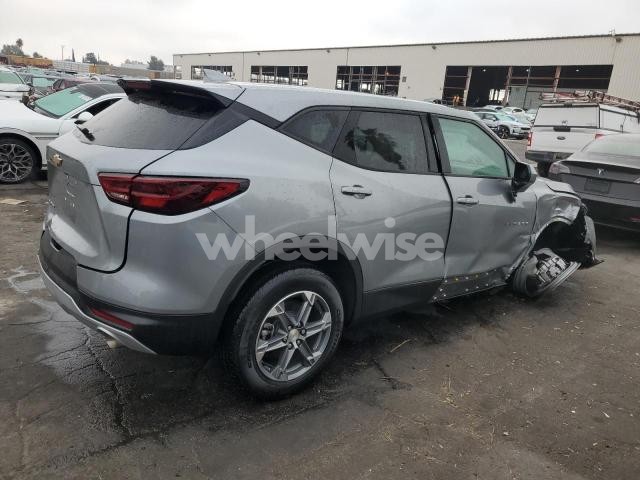Photo 10 of 2025 CHEVROLET BLAZER 2LT (VIN 3GNKBCR46SS258441)
