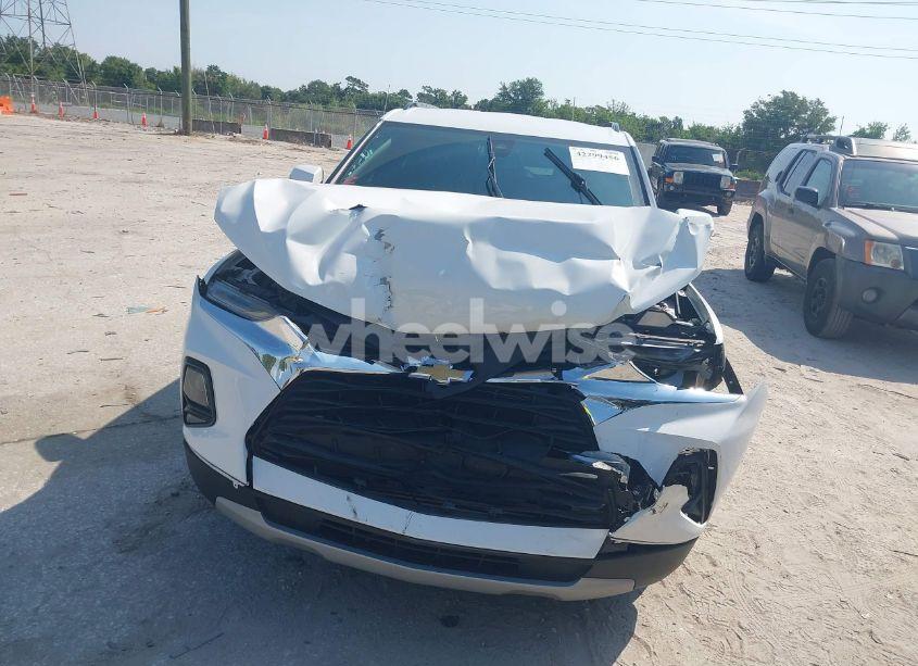 Photo 6 of 2022 Chevrolet Blazer FWD 2LT (VIN 3GNKBCR47NS230698)