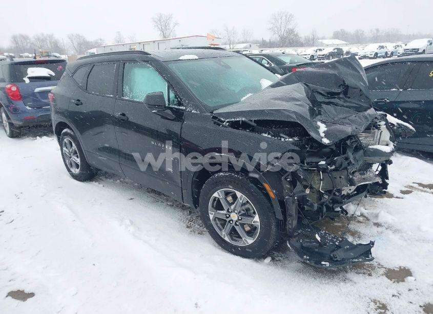 2023 Chevrolet Blazer FWD 2LT (VIN 3GNKBCR47PS227576) main photo