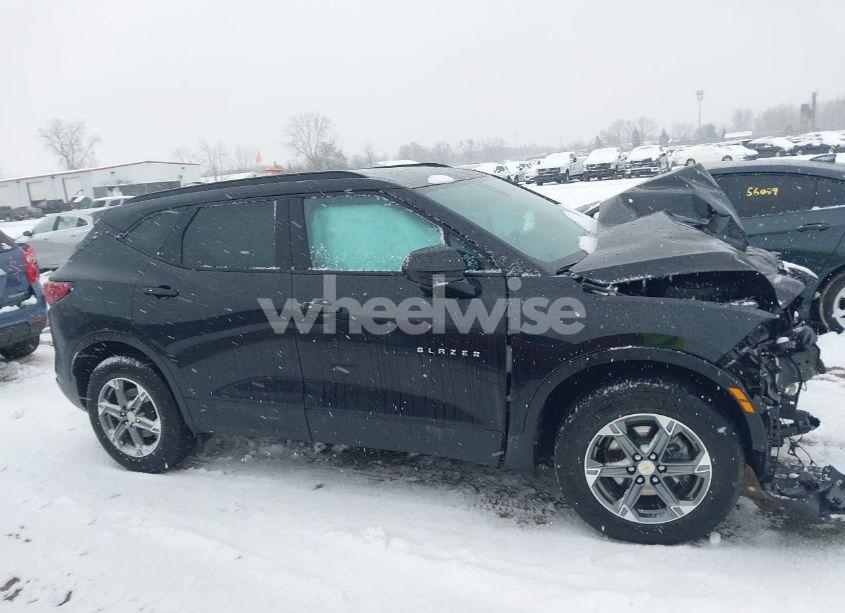 Photo 13 of 2023 Chevrolet Blazer FWD 2LT (VIN 3GNKBCR47PS227576)