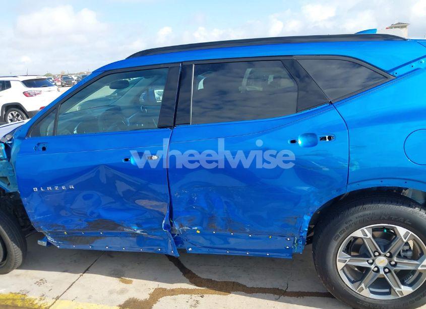 Photo 15 of 2024 Chevrolet Blazer FWD 2LT (VIN 3GNKBCR47RS170301)