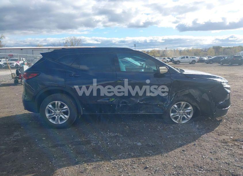 Photo 13 of 2020 Chevrolet Blazer FWD 2LT (VIN 3GNKBCR48LS667980)