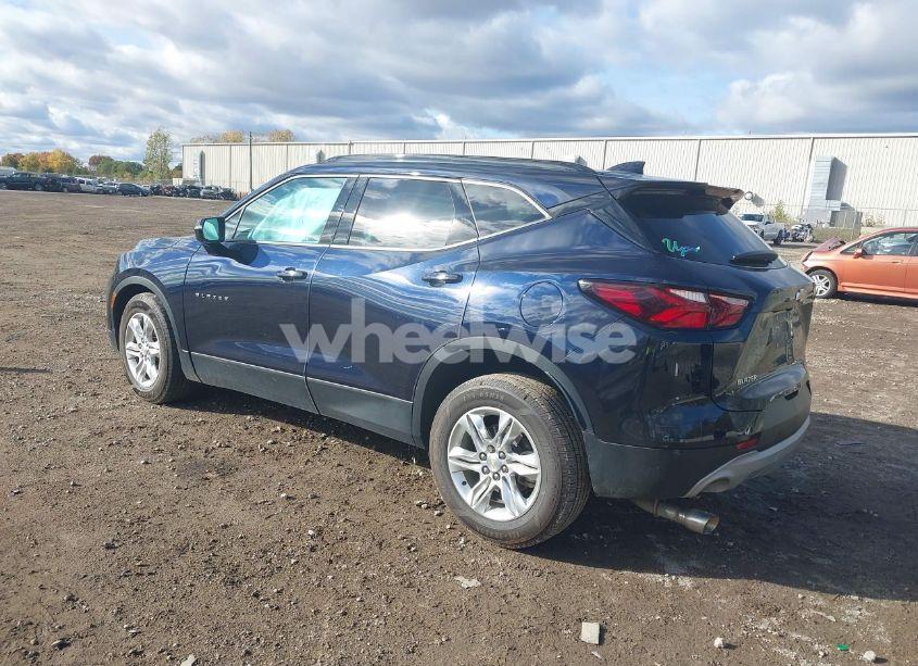 Photo 3 of 2020 Chevrolet Blazer FWD 2LT (VIN 3GNKBCR48LS667980)