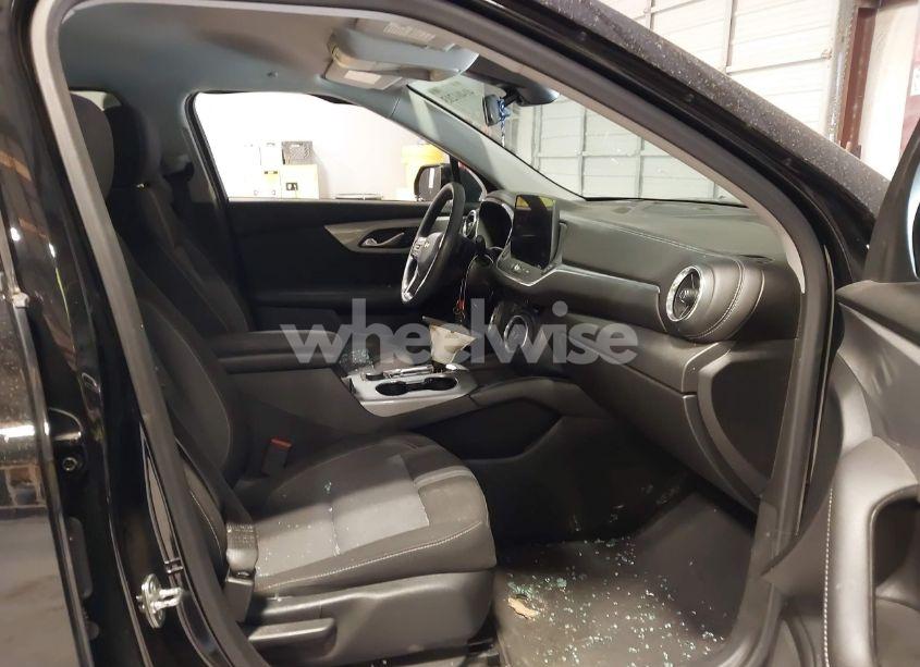 Photo 5 of 2023 Chevrolet Blazer FWD 2LT (VIN 3GNKBCR48PS100383)