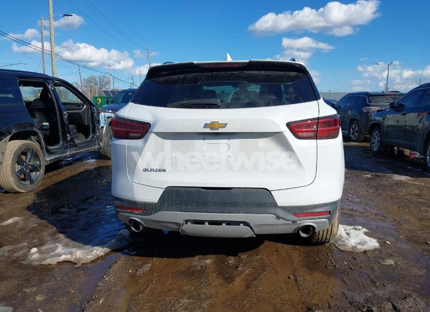 Photo 16 of 2025 Chevrolet Blazer FWD 2LT (VIN 3GNKBCR48SS166845)