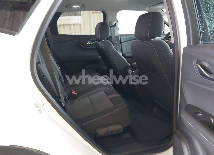 Photo 8 of 2025 Chevrolet Blazer FWD 2LT (VIN 3GNKBCR48SS171253)