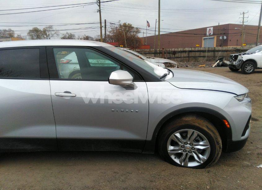 Photo 13 of 2021 Chevrolet Blazer FWD 2LT (VIN 3GNKBCR49MS571664)