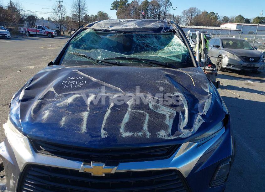 Photo 6 of 2022 Chevrolet Blazer FWD 2LT (VIN 3GNKBCR49NS215121)