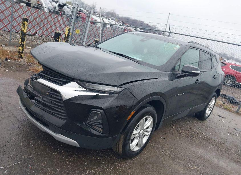 Photo 2 of 2022 Chevrolet Blazer FWD 2LT (VIN 3GNKBCR49NS234087)