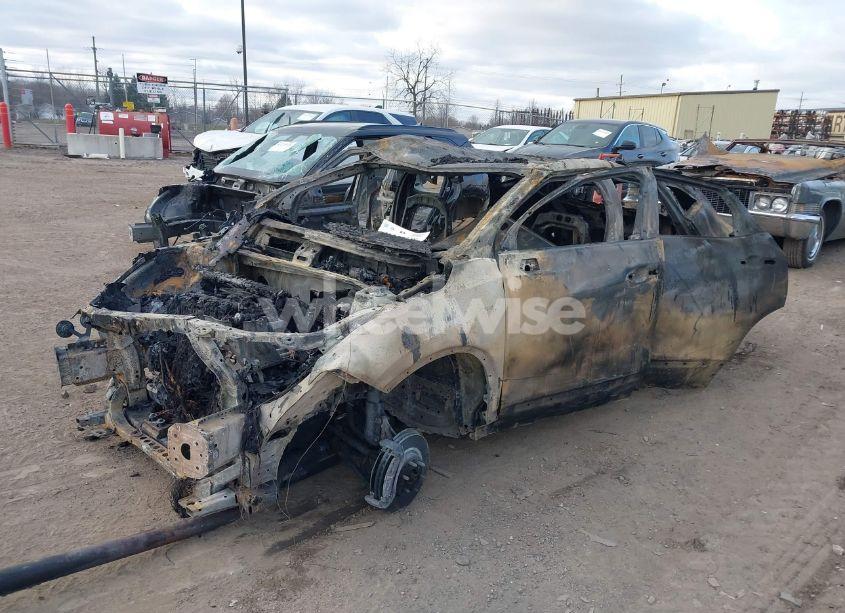 Photo 2 of 2025 Chevrolet Blazer FWD 2LT (VIN 3GNKBCR49SS104614)