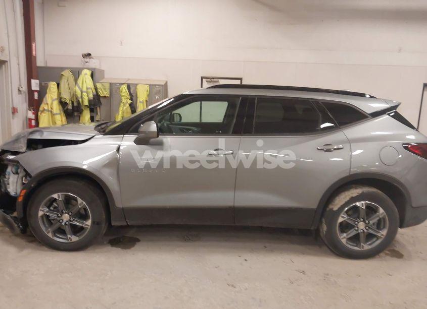 Photo 14 of 2025 Chevrolet Blazer FWD 2LT (VIN 3GNKBCR49SS113118)