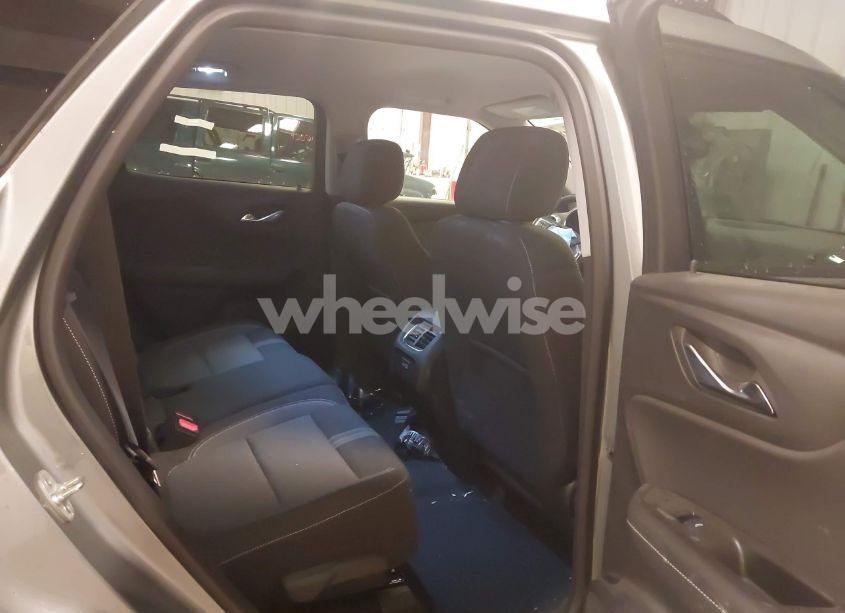 Photo 8 of 2025 Chevrolet Blazer FWD 2LT (VIN 3GNKBCR49SS113118)