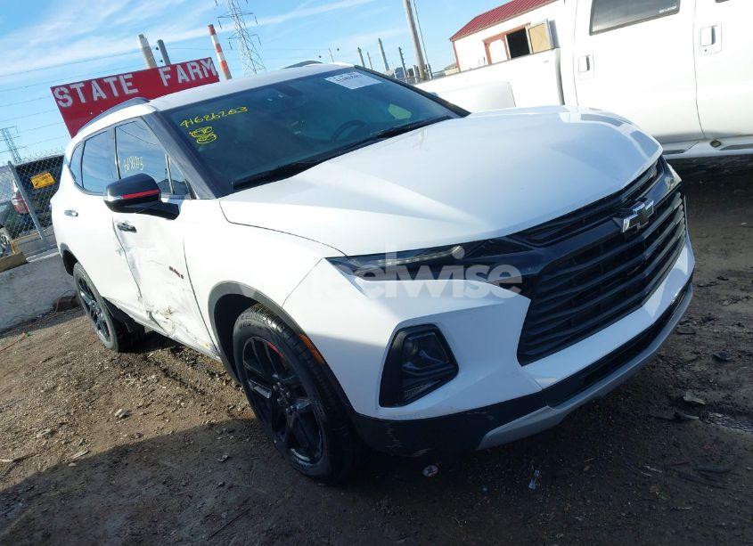 2020 Chevrolet Blazer FWD 2LT (VIN 3GNKBCR4XLS698213) main photo