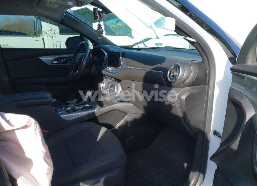 Photo 5 of 2020 Chevrolet Blazer FWD 2LT (VIN 3GNKBCR4XLS698213)