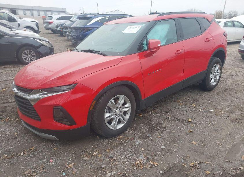Photo 2 of 2021 Chevrolet Blazer FWD 2LT (VIN 3GNKBCR4XMS534879)