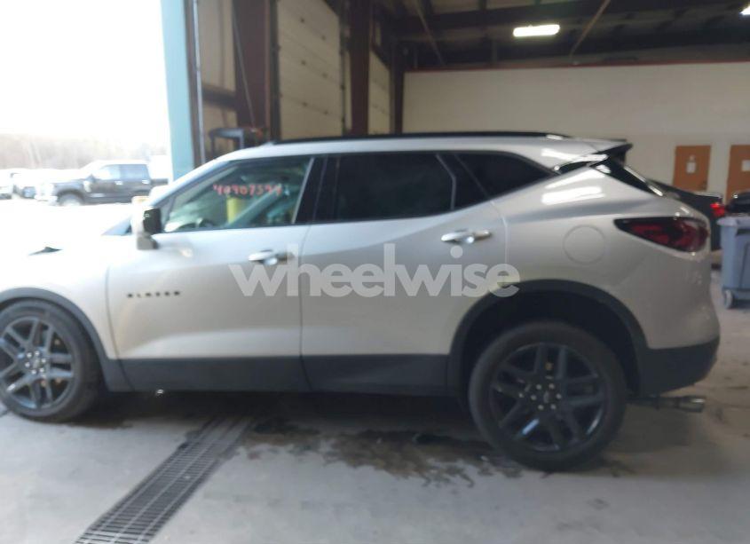 Photo 13 of 2022 Chevrolet Blazer FWD 2LT (VIN 3GNKBCR4XNS132734)