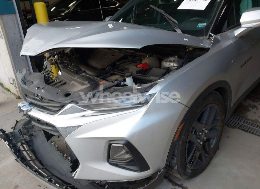 Photo 6 of 2022 Chevrolet Blazer FWD 2LT (VIN 3GNKBCR4XNS132734)
