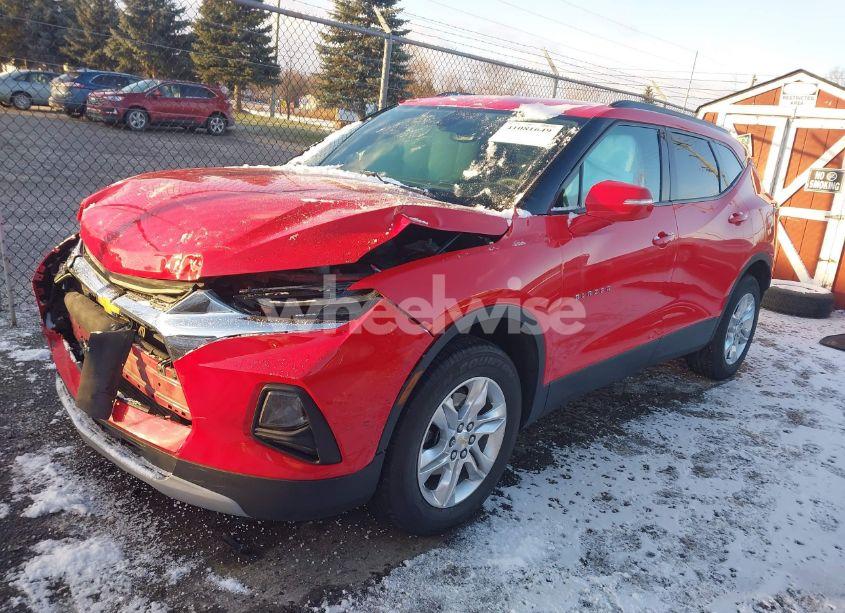 Photo 2 of 2022 Chevrolet Blazer FWD 2LT (VIN 3GNKBCR4XNS132832)