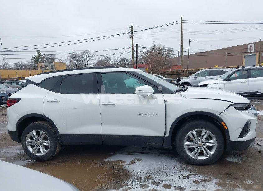 Photo 13 of 2022 Chevrolet Blazer FWD 2LT (VIN 3GNKBCR4XNS176233)