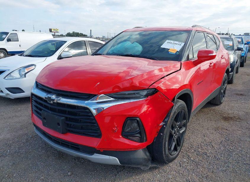 Photo 2 of 2022 Chevrolet Blazer FWD 2LT (VIN 3GNKBCR4XNS196515)