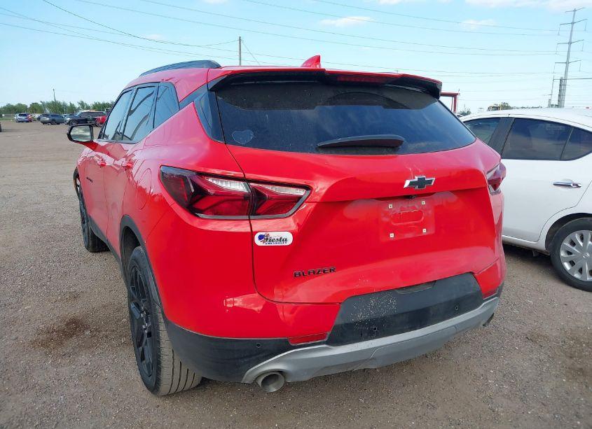 Photo 3 of 2022 Chevrolet Blazer FWD 2LT (VIN 3GNKBCR4XNS196515)