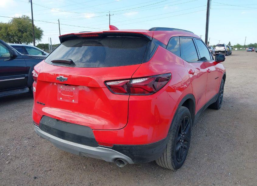 Photo 4 of 2022 Chevrolet Blazer FWD 2LT (VIN 3GNKBCR4XNS196515)