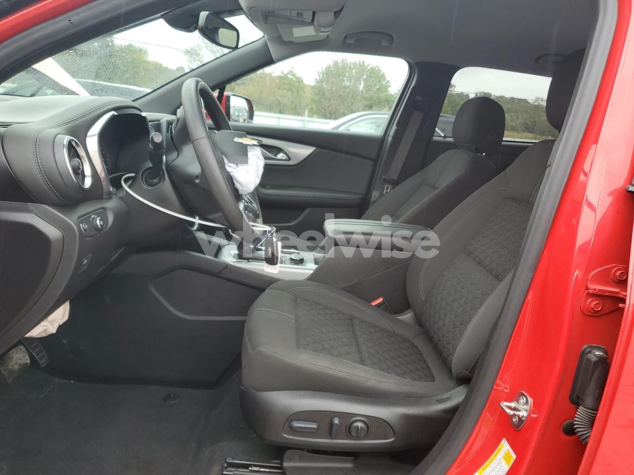Photo 7 of 2022 CHEVROLET BLAZER 2LT (VIN 3GNKBCR4XNS203060)