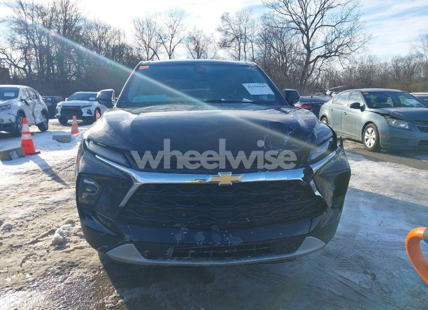 Photo 12 of 2023 Chevrolet Blazer FWD 2LT (VIN 3GNKBCR4XPS115984)