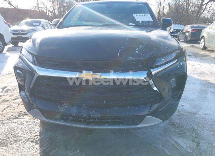 Photo 6 of 2023 Chevrolet Blazer FWD 2LT (VIN 3GNKBCR4XPS115984)