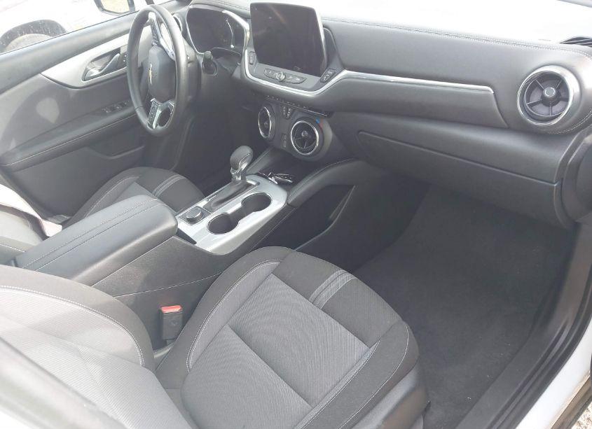 Photo 5 of 2023 Chevrolet Blazer FWD 2LT (VIN 3GNKBCR4XPS194931)